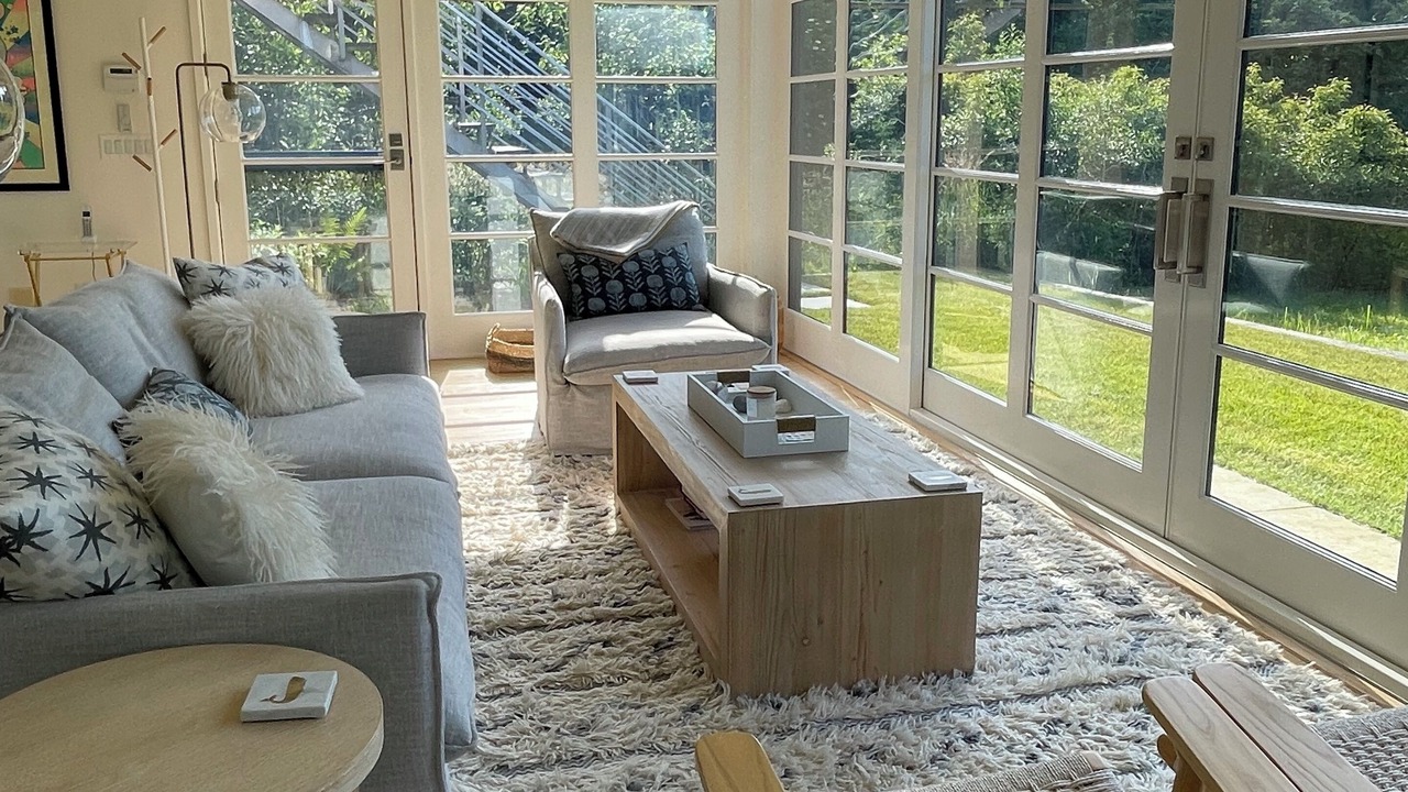 Photo of Livingroom in Aquinnah