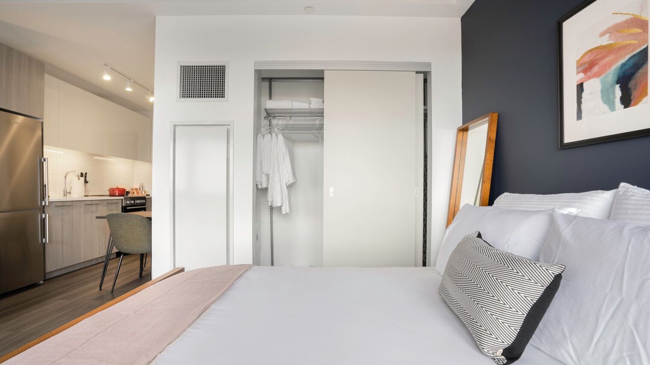 Photo of Bedroom in MIT