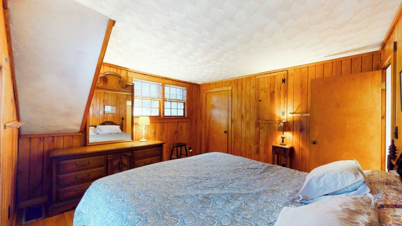 Photo of Bedroom in Stowe Hollow