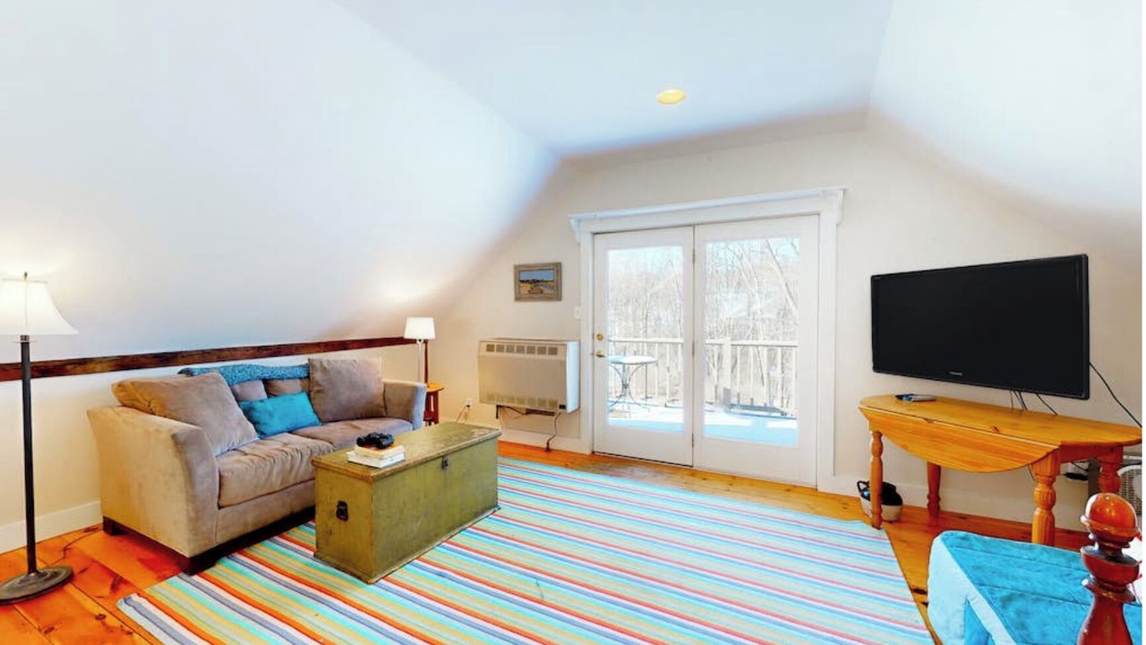 Photo of Livingroom in Stowe Hollow