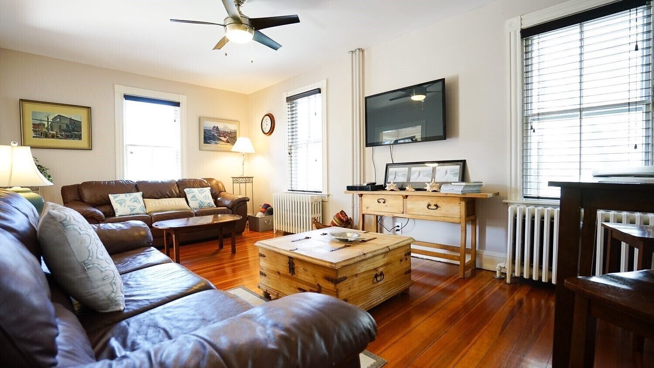 Photo of Livingroom in Fifth Ward