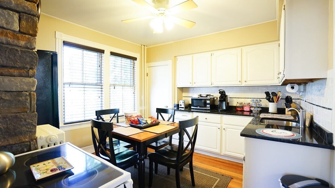 Photo of Kitchen in Fifth Ward