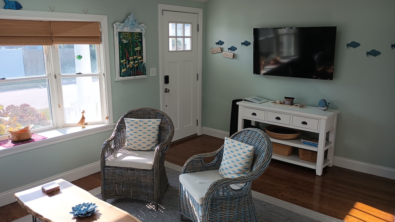 Photo of Livingroom in Easton's Point