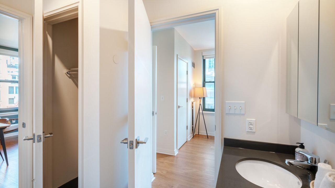 Photo of Bathroom in Downtown Boston