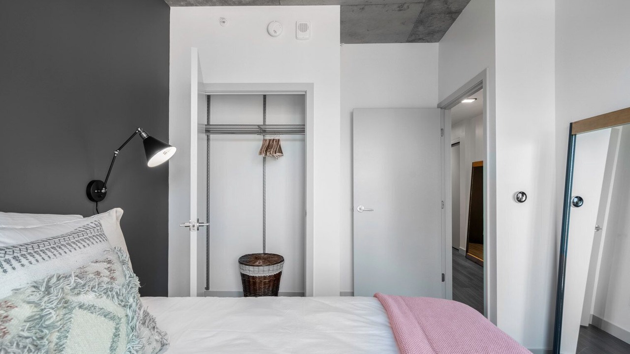 Photo of Bedroom in MIT