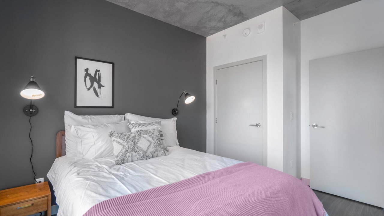 Photo of Bedroom in MIT