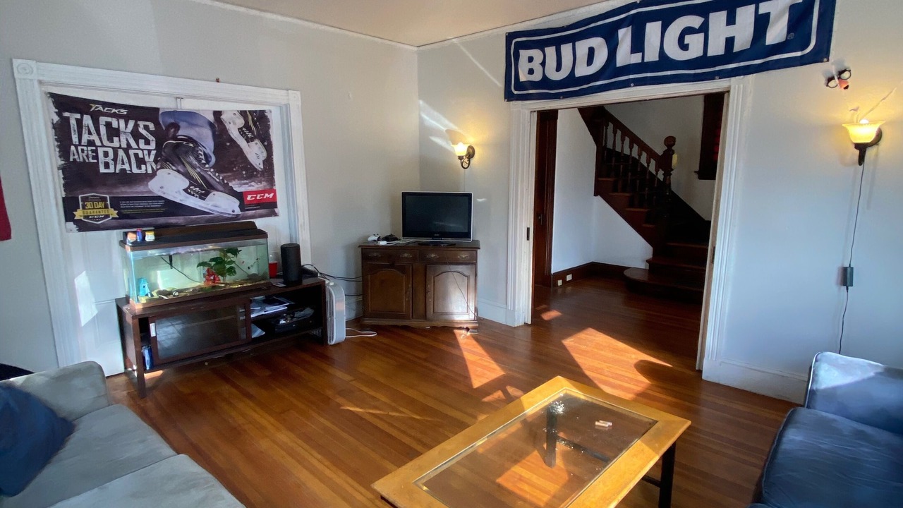 Photo of Livingroom in Yachting Village