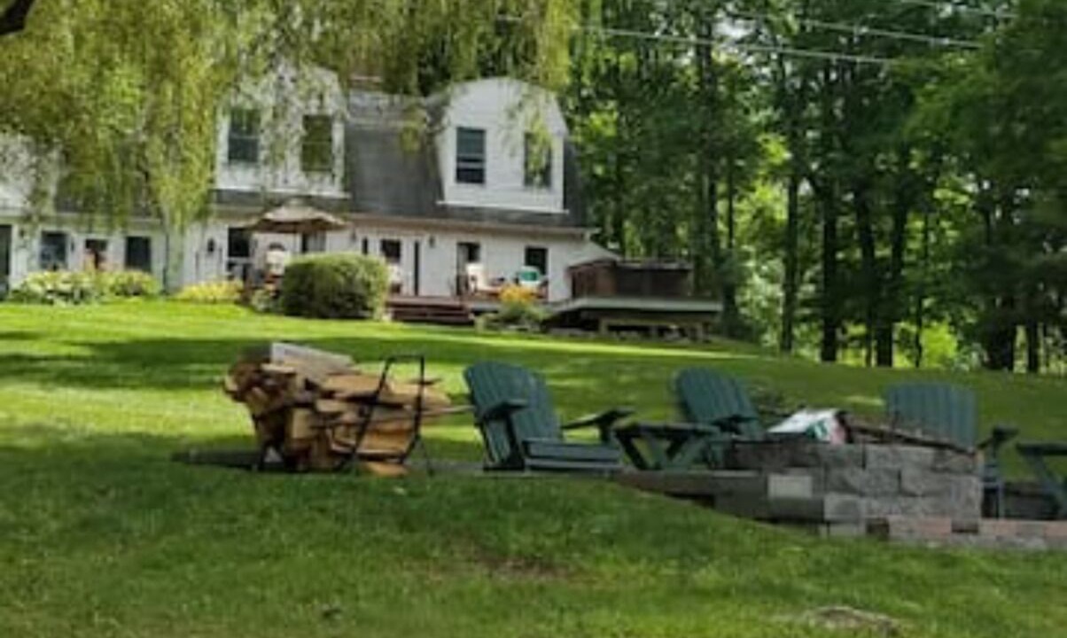 Photo of Outdoor in Whitehall