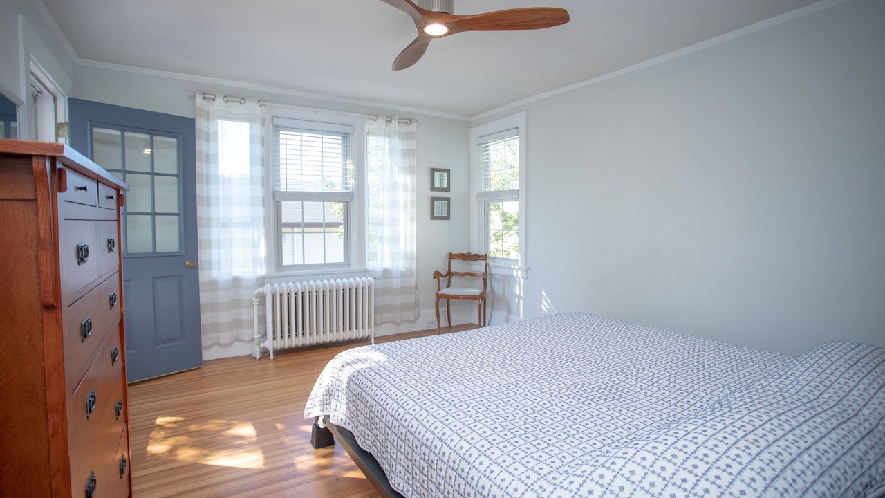 Photo of Bedroom in Cliff Walk