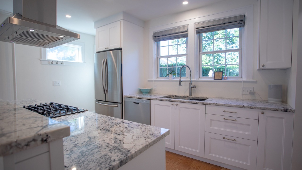 Photo of Kitchen in Cliff Walk