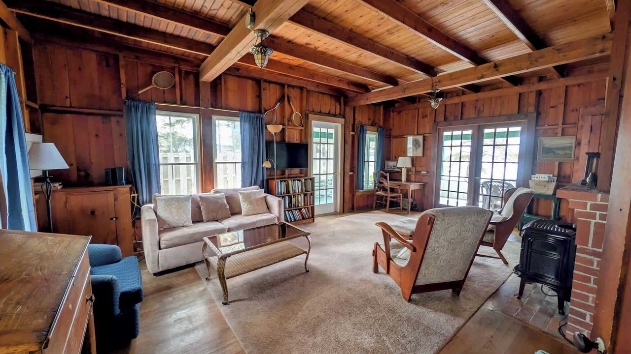 Photo of Livingroom in Hancock Point