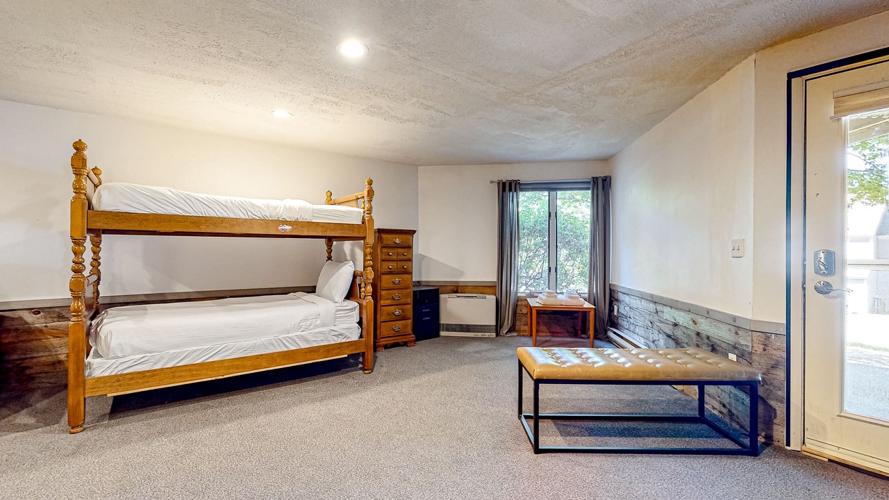Photo of Bedroom in Bartlett
