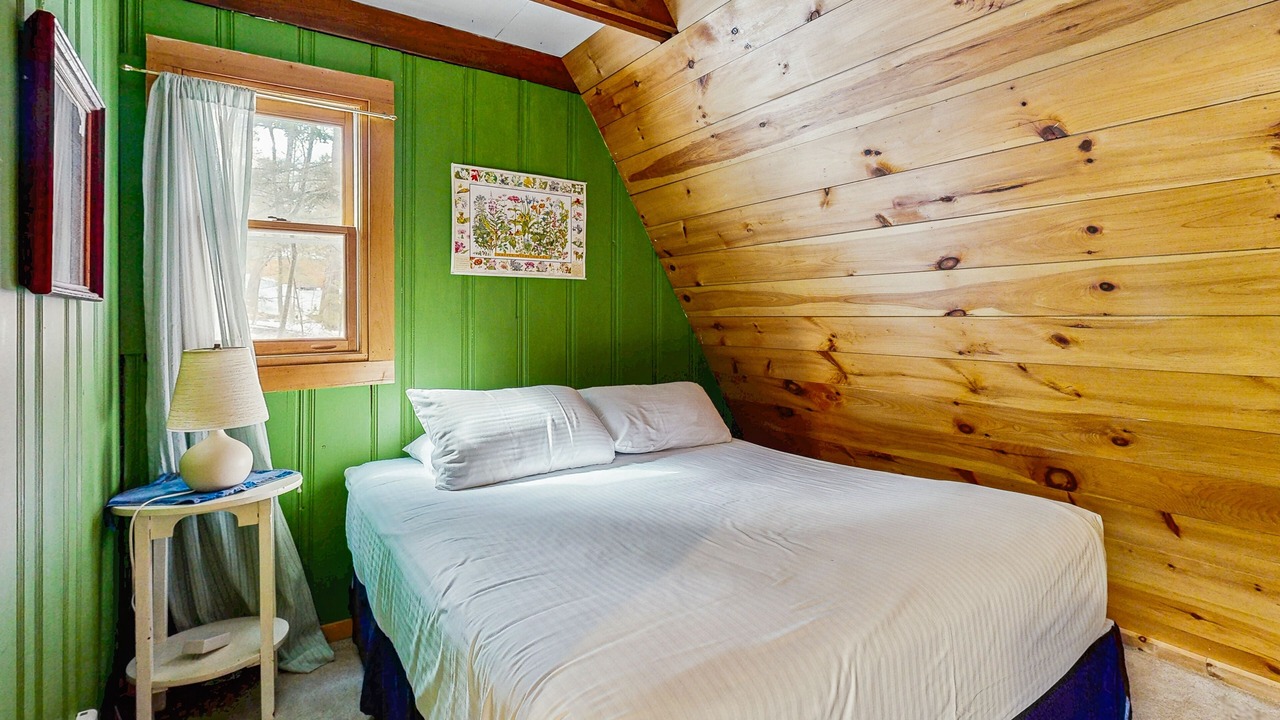 Photo of Bedroom in Madison
