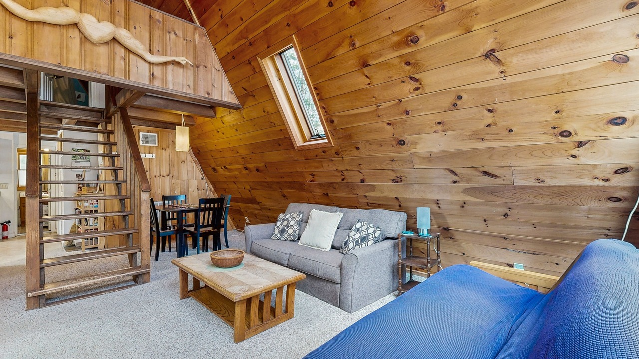 Photo of Livingroom in Madison