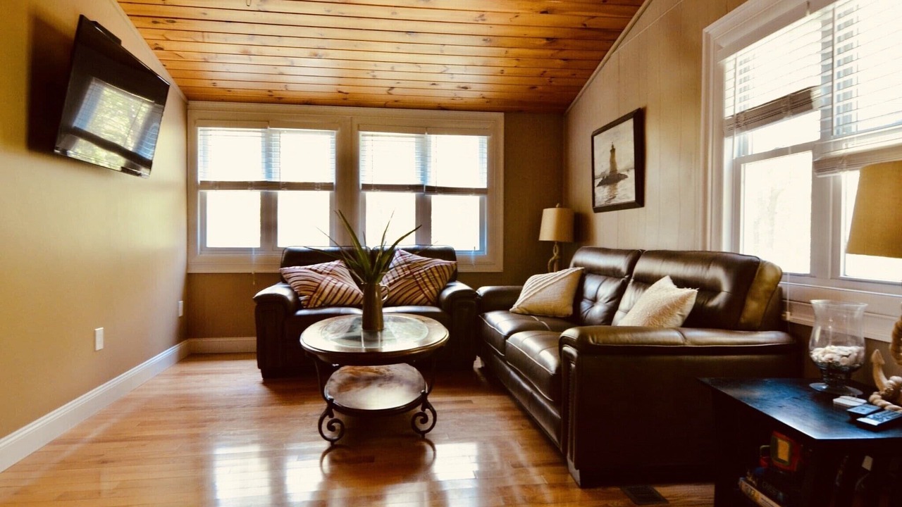 Photo of Bedroom in Jamestown