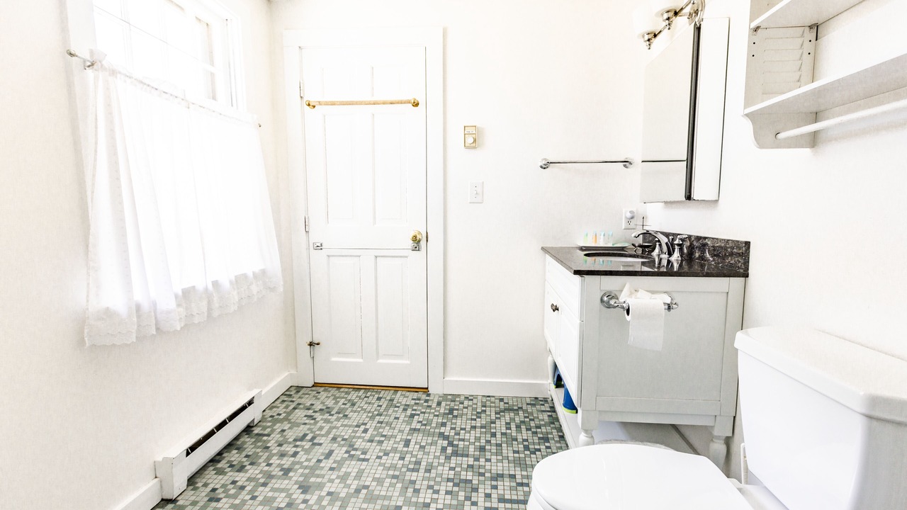 Photo of Bathroom in Katama