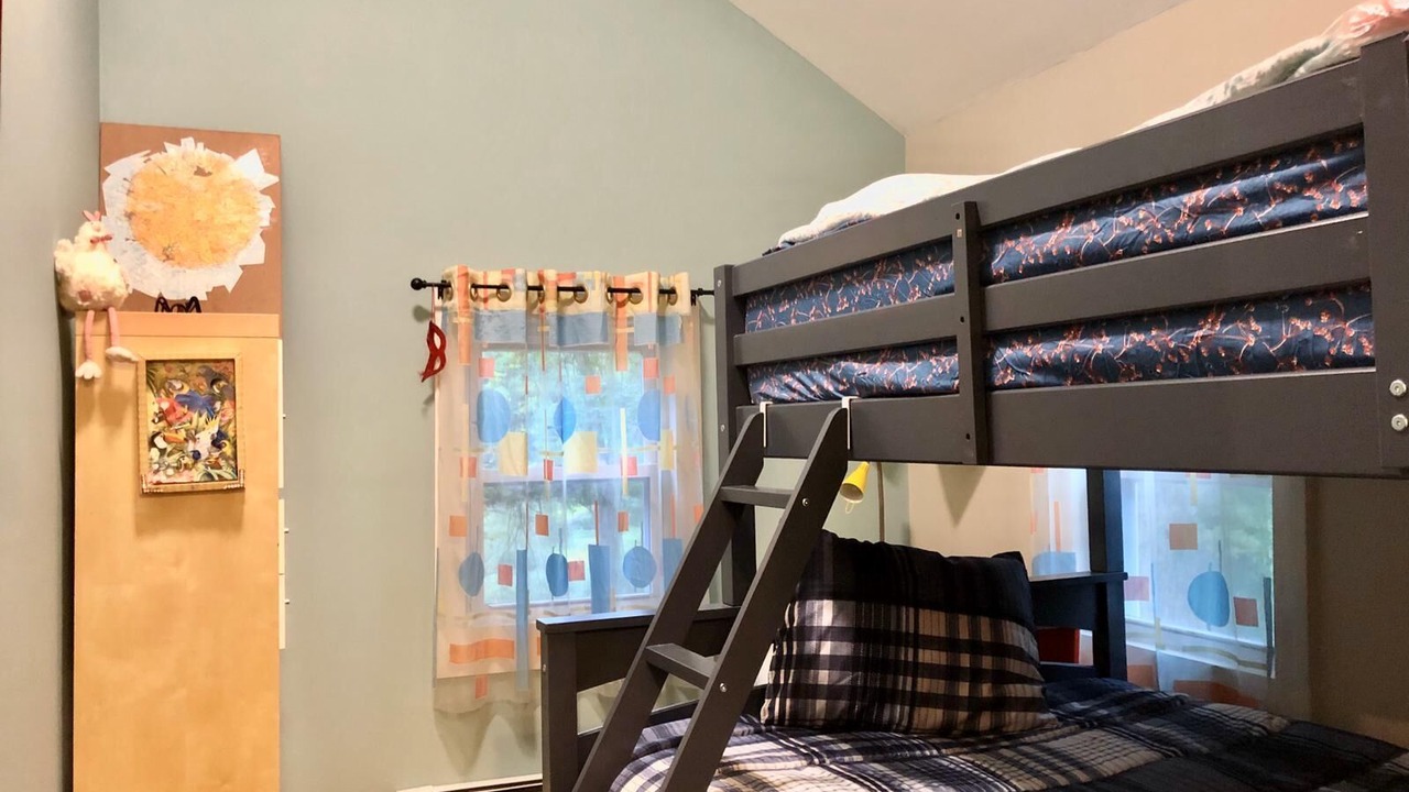 Photo of Bedroom in Halcottsville