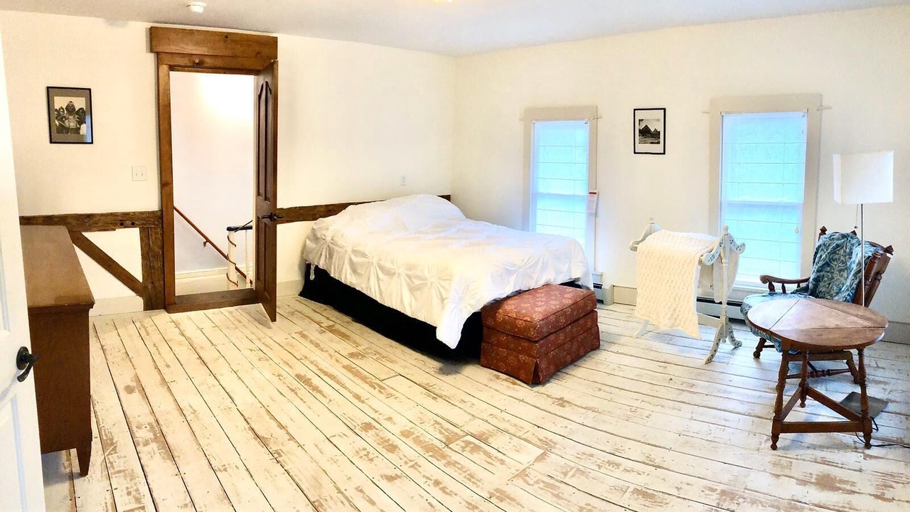 Photo of Bedroom in Halcottsville