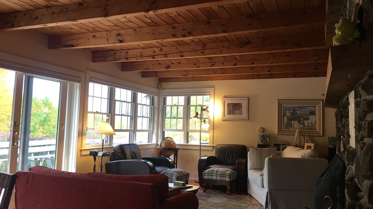 Photo of Livingroom in Stowe Hollow