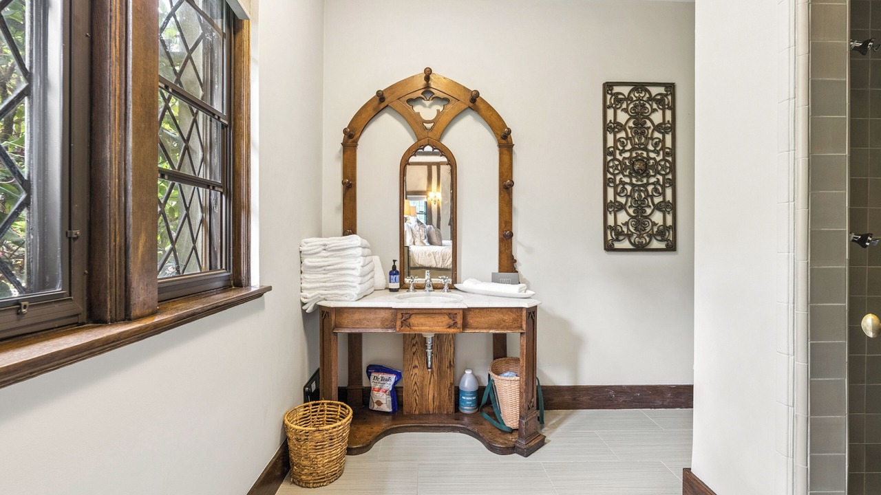 Photo of Bathroom in Pond Cove