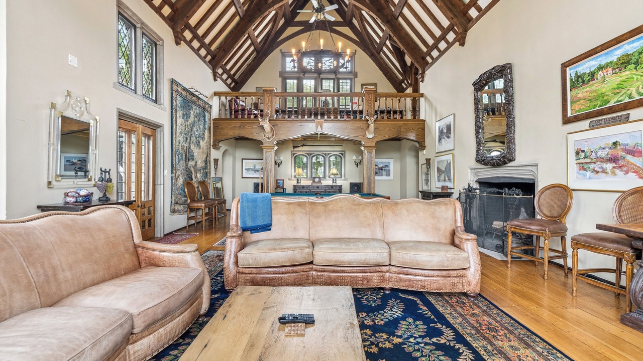 Photo of Livingroom in Pond Cove