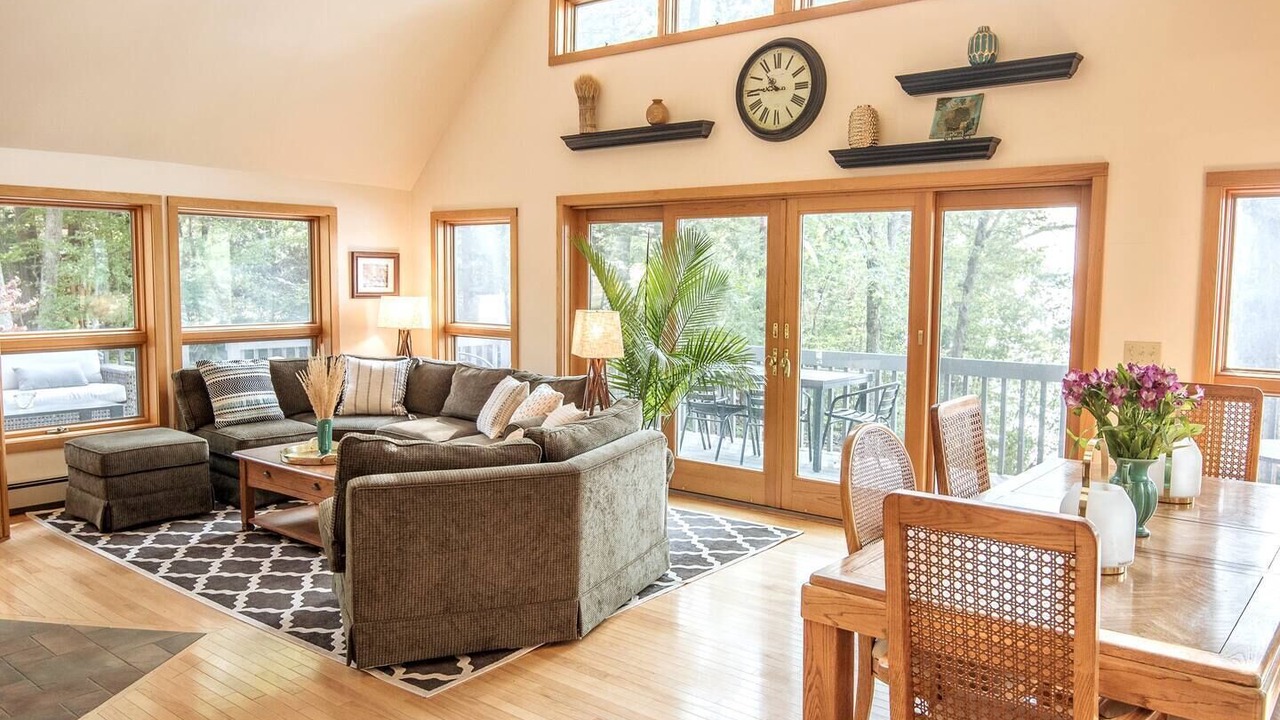 Photo of Livingroom in South Casco