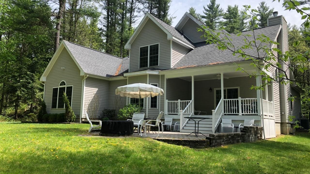 Photo of Outdoor in Lee