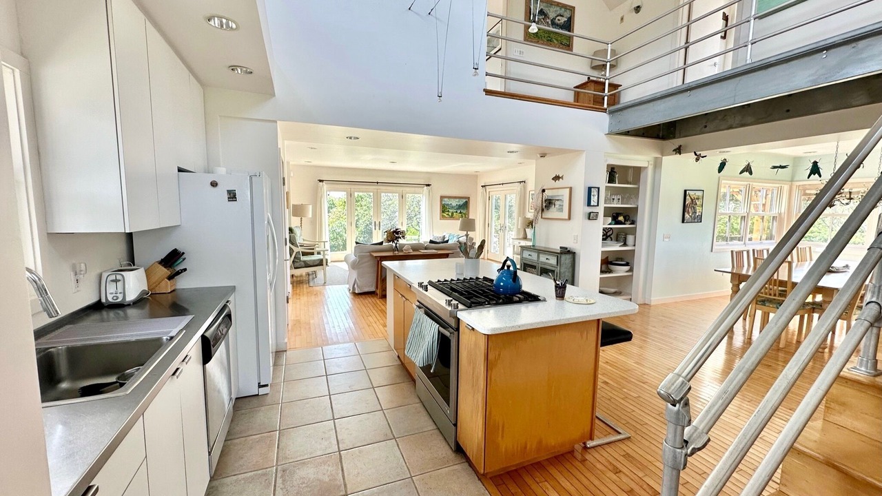 Photo of Kitchen in Block Island