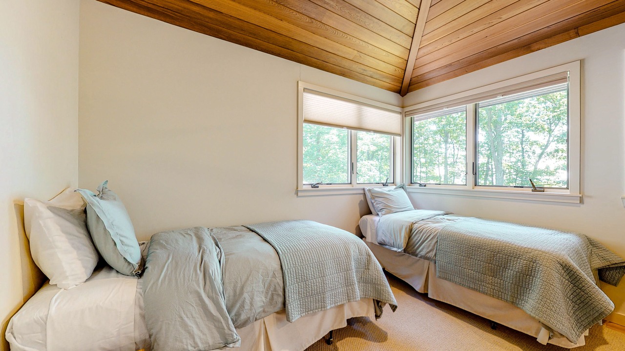 Photo of Bedroom in Kittery Point