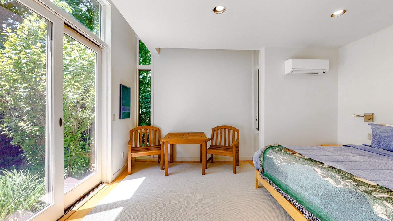 Photo of Bedroom in Kittery Point