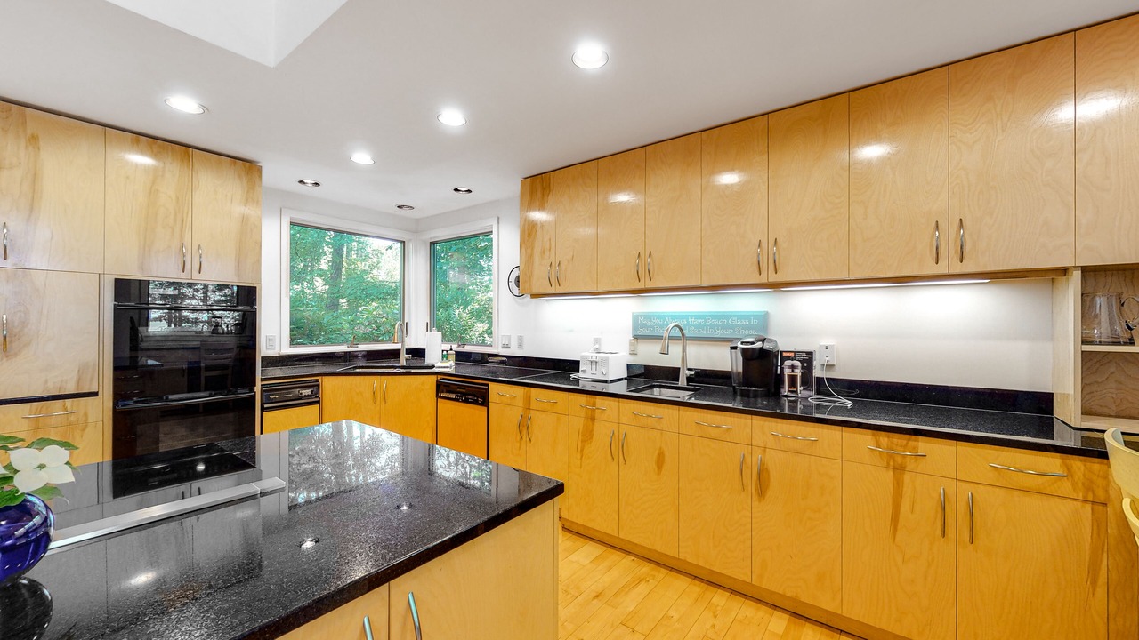 Photo of Kitchen in Kittery Point