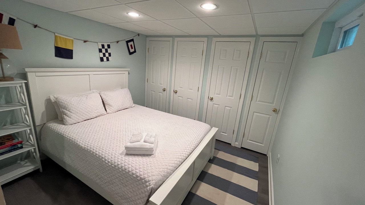 Photo of Bedroom in Dennis