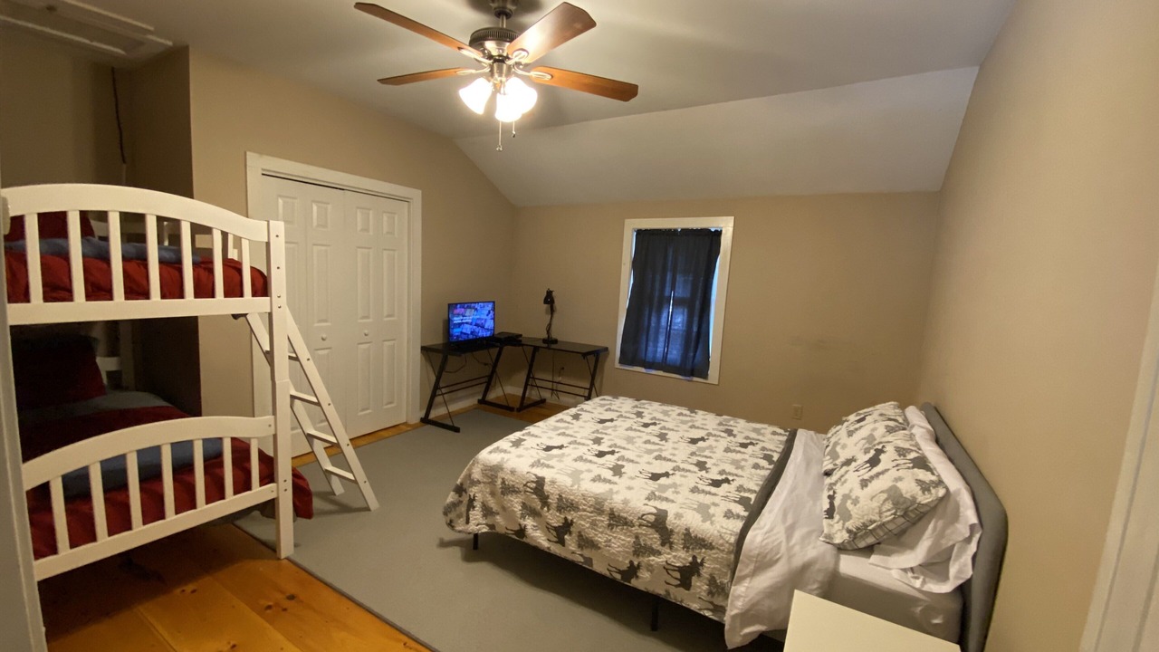 Photo of Bedroom in Wardsboro