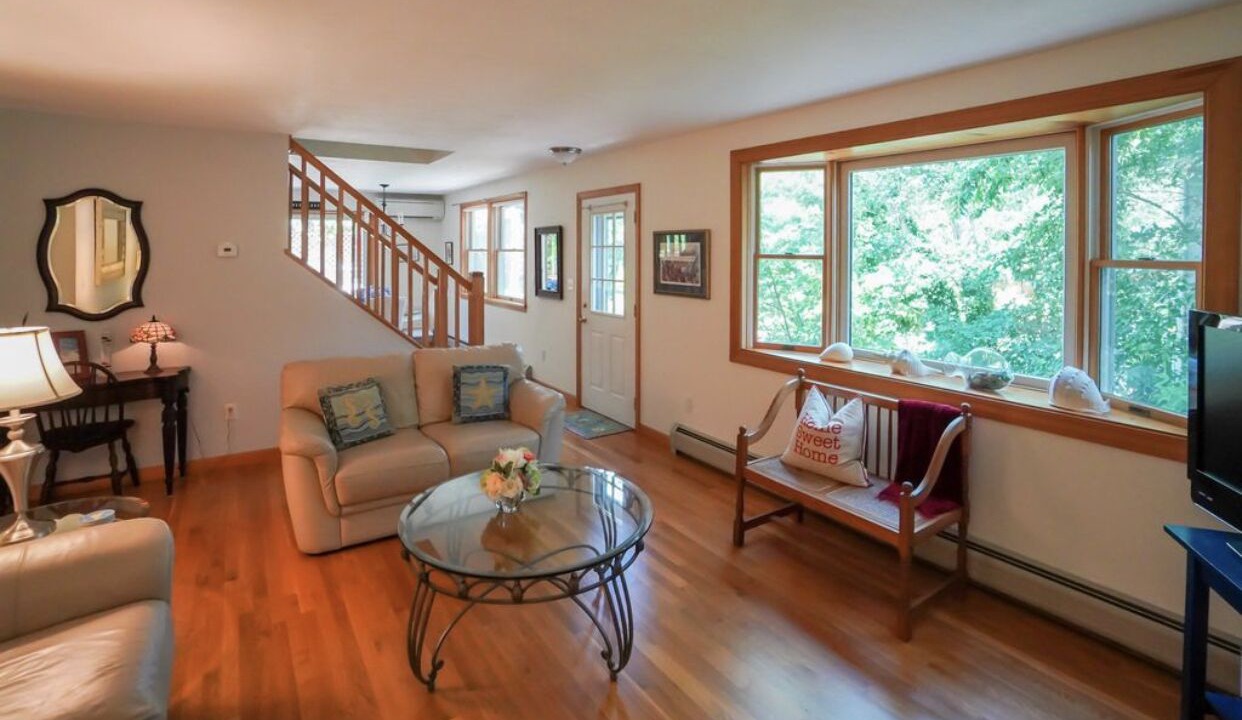 Photo of Livingroom in Tisbury