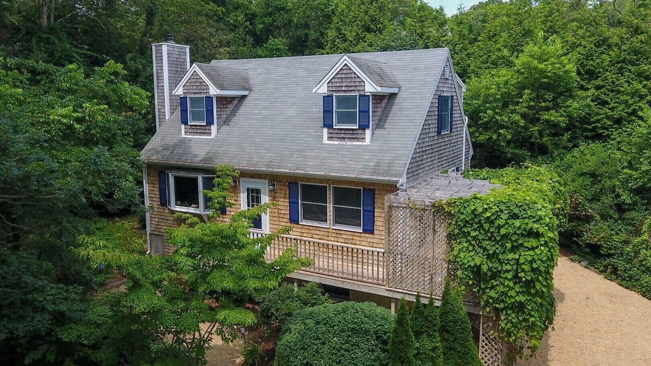 Photo of Outdoor in Tisbury