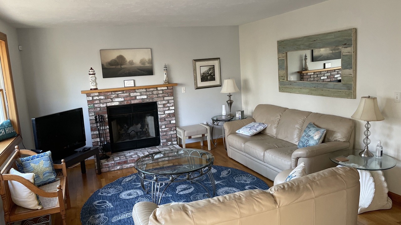 Photo of Livingroom in Tisbury