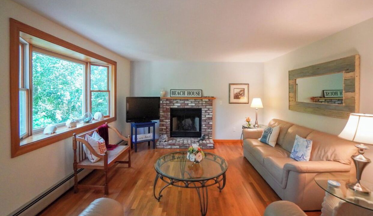 Photo of Livingroom in Tisbury