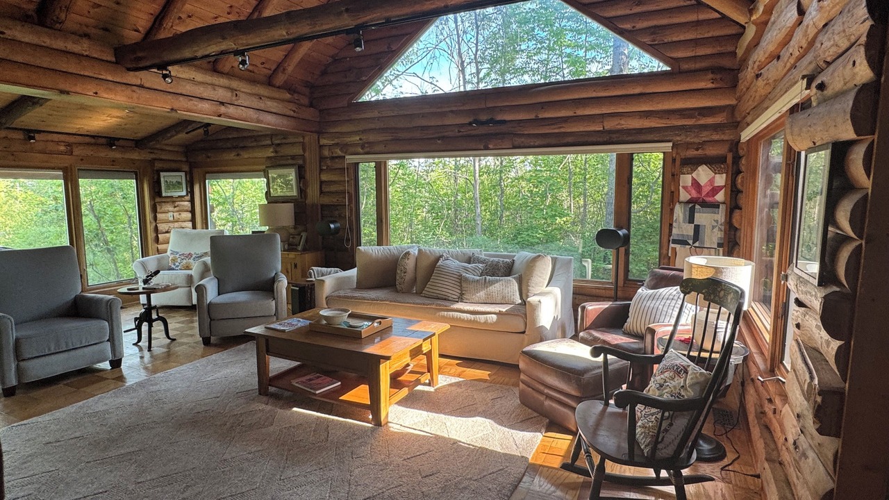 Photo of Livingroom in West Stockbridge