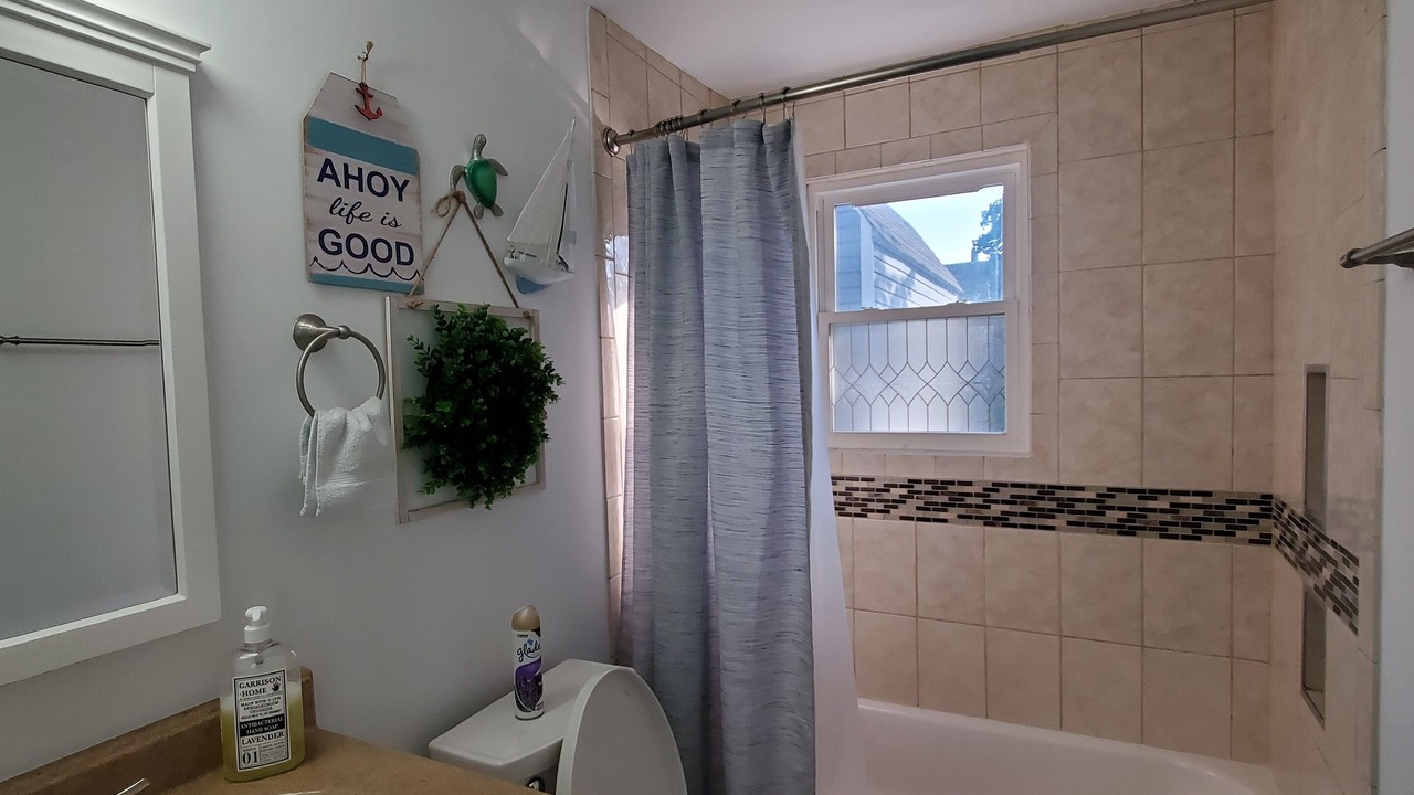 Photo of Bathroom in Long Branch
