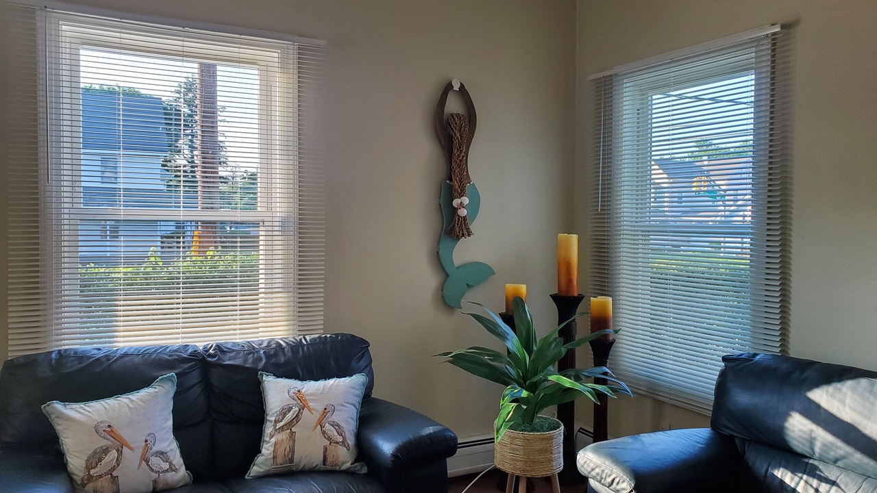 Photo of Livingroom in Long Branch
