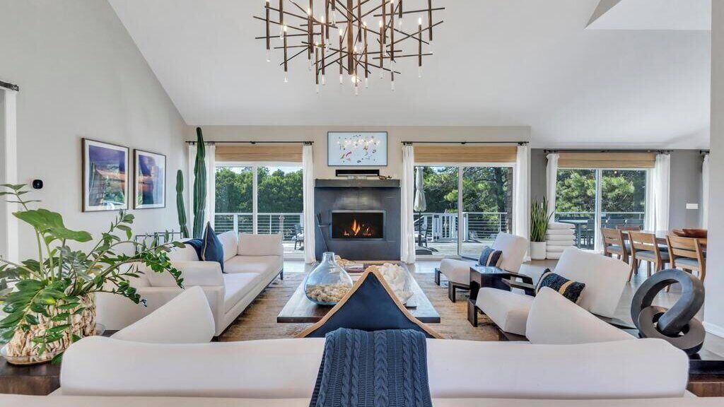 Photo of Livingroom in Shinnecock Hills