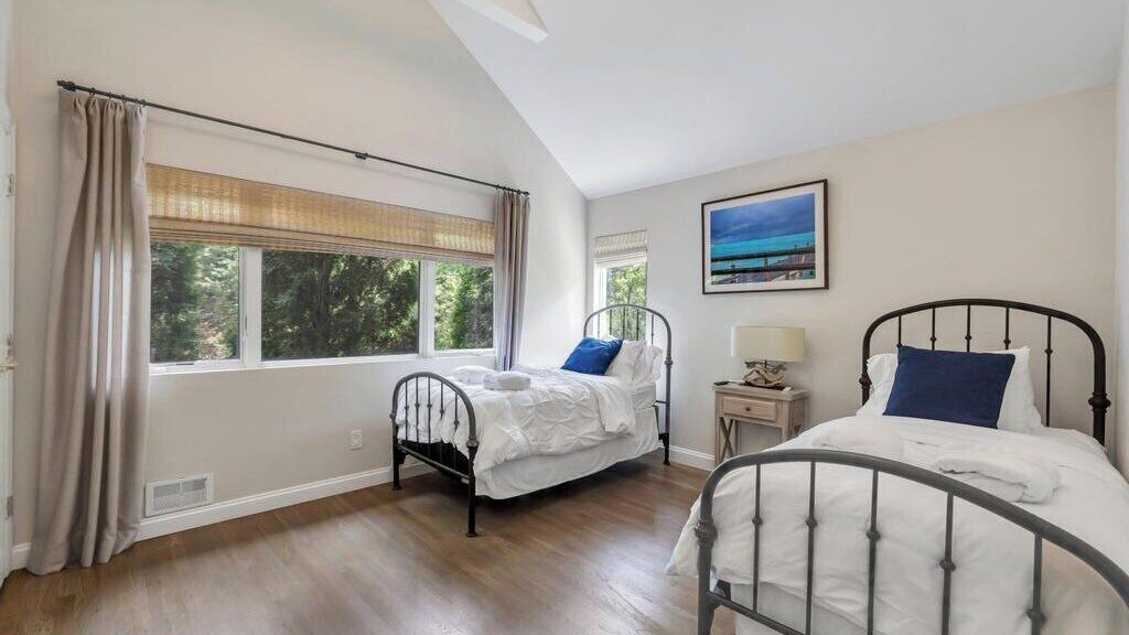 Photo of Bedroom in Shinnecock Hills