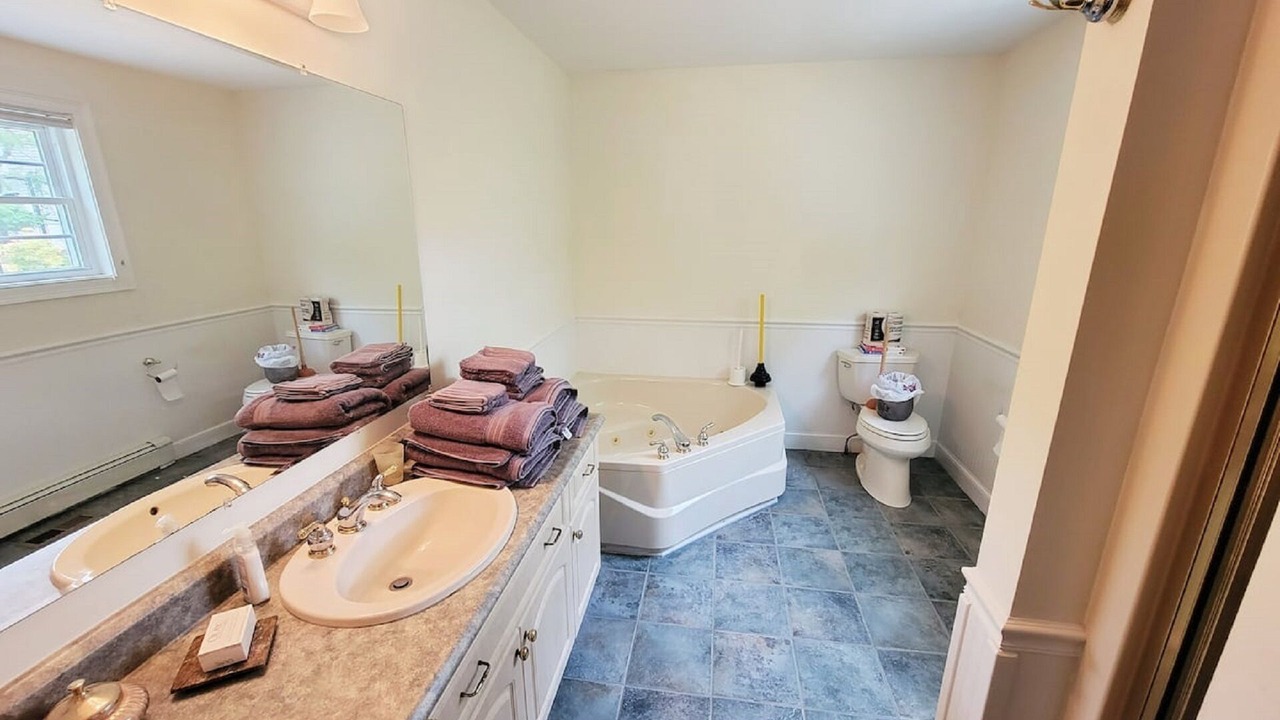 Photo of Bathroom in East Harwich
