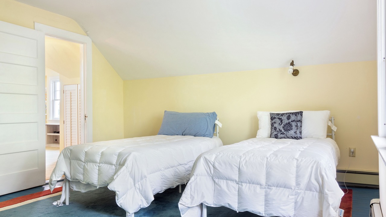Photo of Bedroom in Mystic