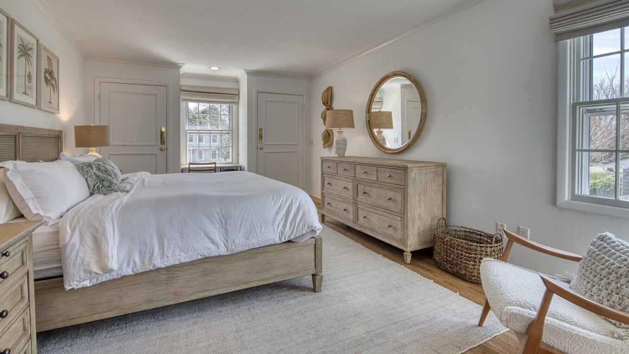 Photo of Bedroom in Village of Southampton