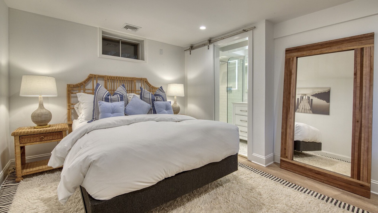 Photo of Bedroom in Village of Southampton