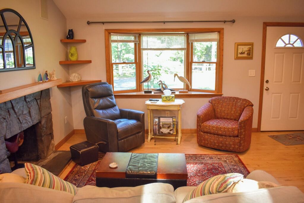 Photo of Livingroom in Dennis
