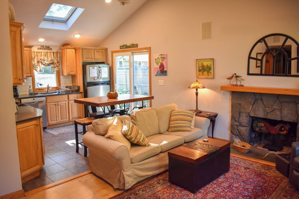 Photo of Livingroom in Dennis