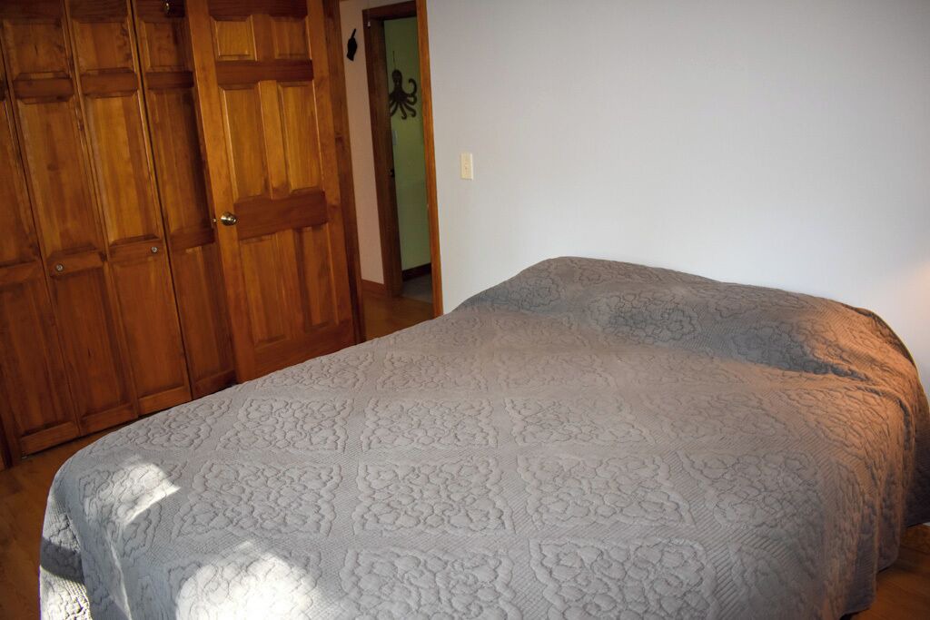 Photo of Bedroom in Dennis