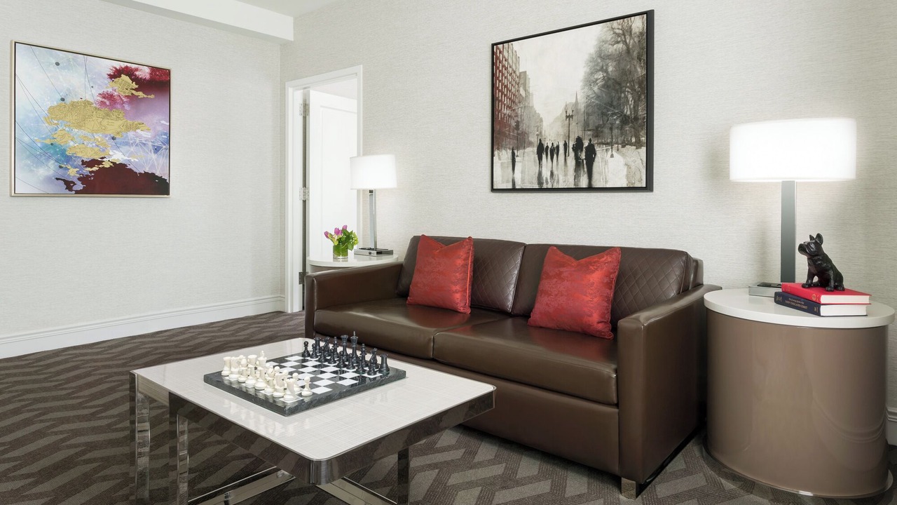 Photo of Livingroom in Downtown Boston